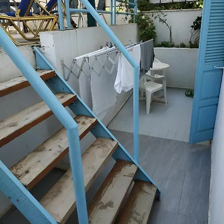 Renia Studio-apartments-studio *
